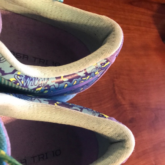 ASICS shoes - Picture 7 of 10